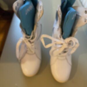 Womans high heel Air Jordans excellent condition size 5 1/2